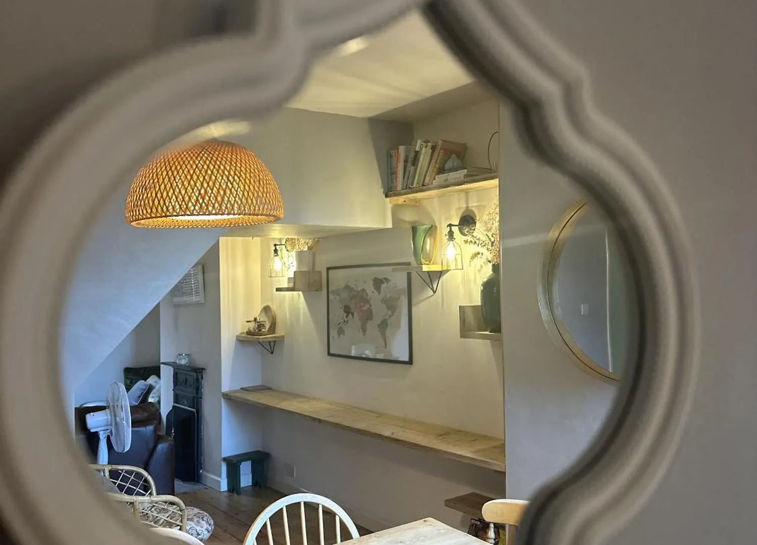 Holiday home Serene Bristol Home With Sunny Patio Garden